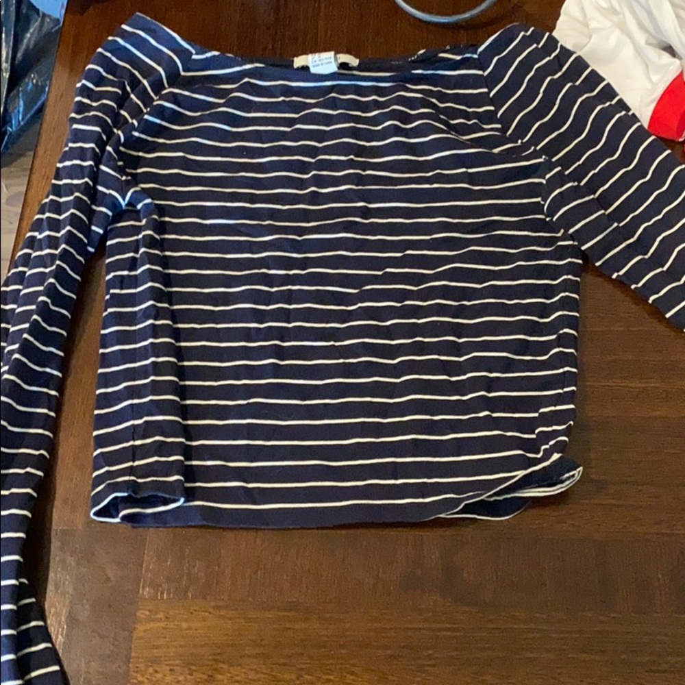 Navy blue and white striped long sleeve crop top